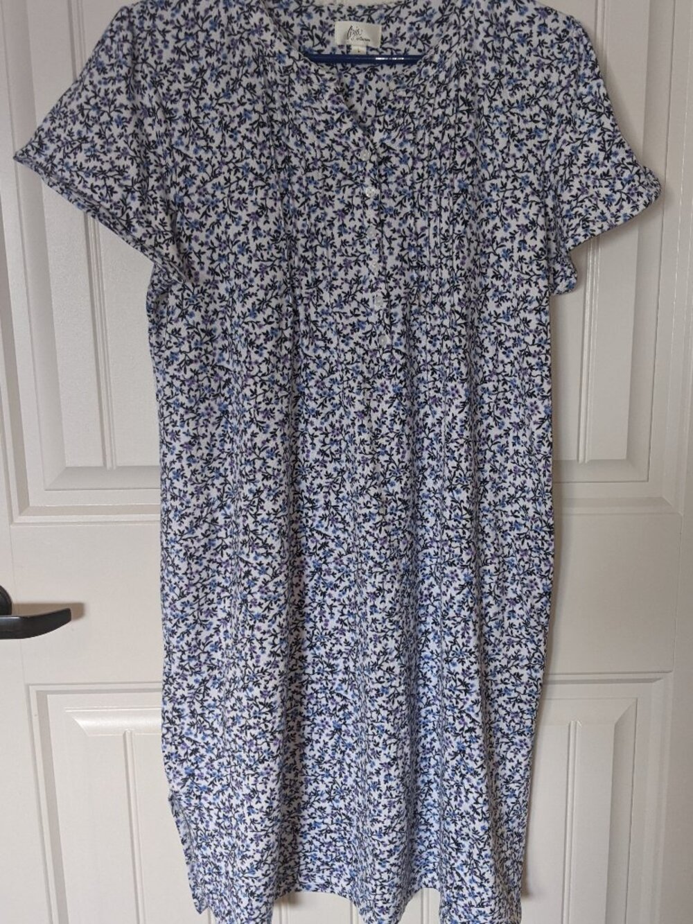 Aria Collection Nightgown Womens Sz L Blue Floral Pockets Stretch SS